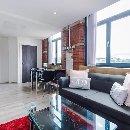 Apartment 2 Bedroom Duplex In Bradford Bradford (West Yorkshire)